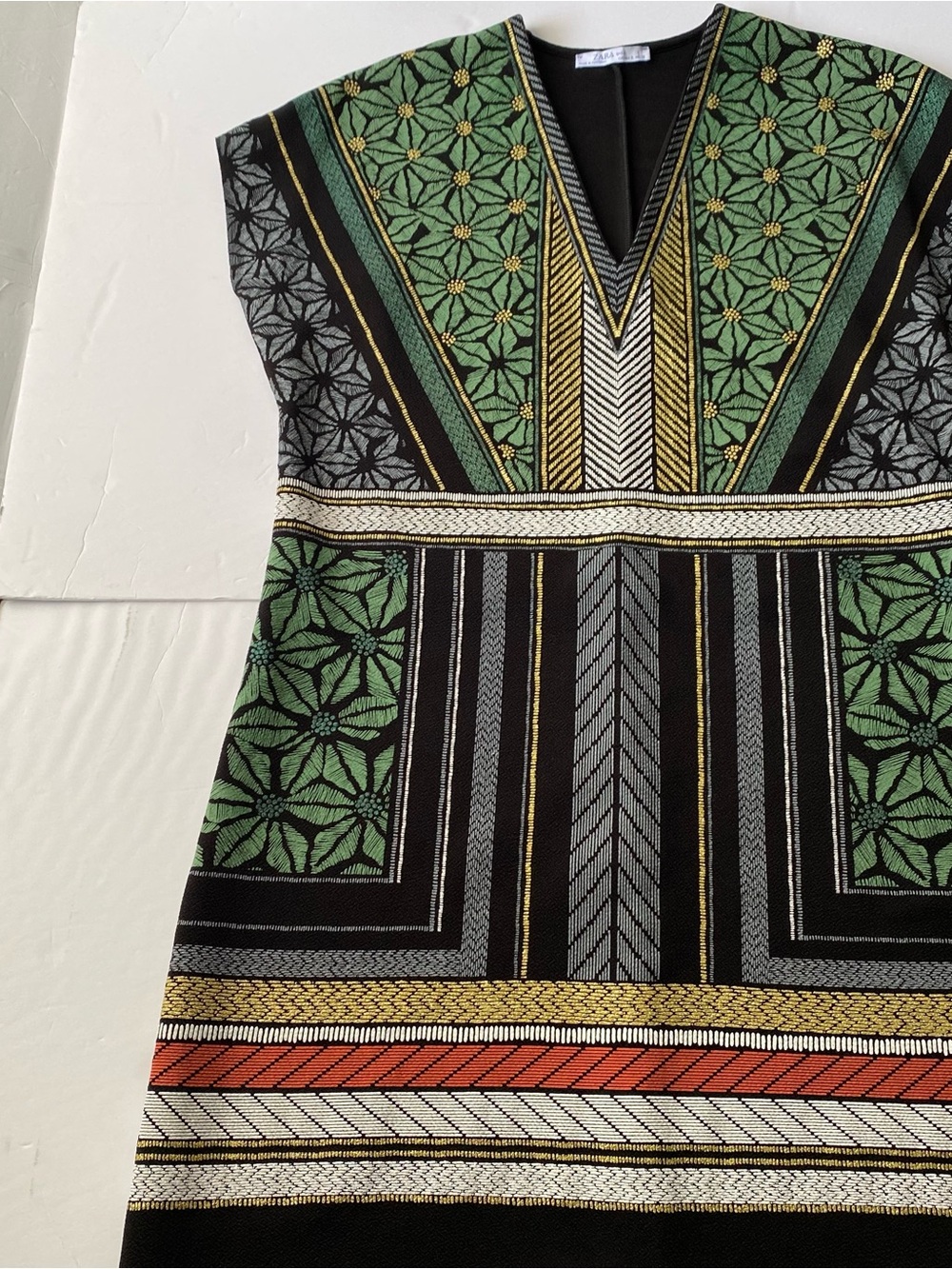 Zara Black and Green Midi Dress with Gold and Red Trim